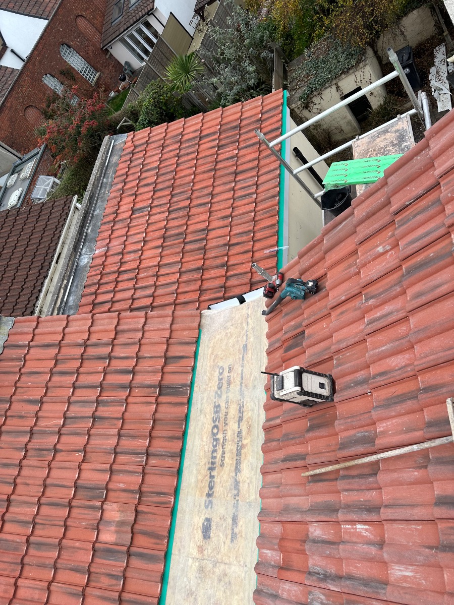 Roofer: Image 7